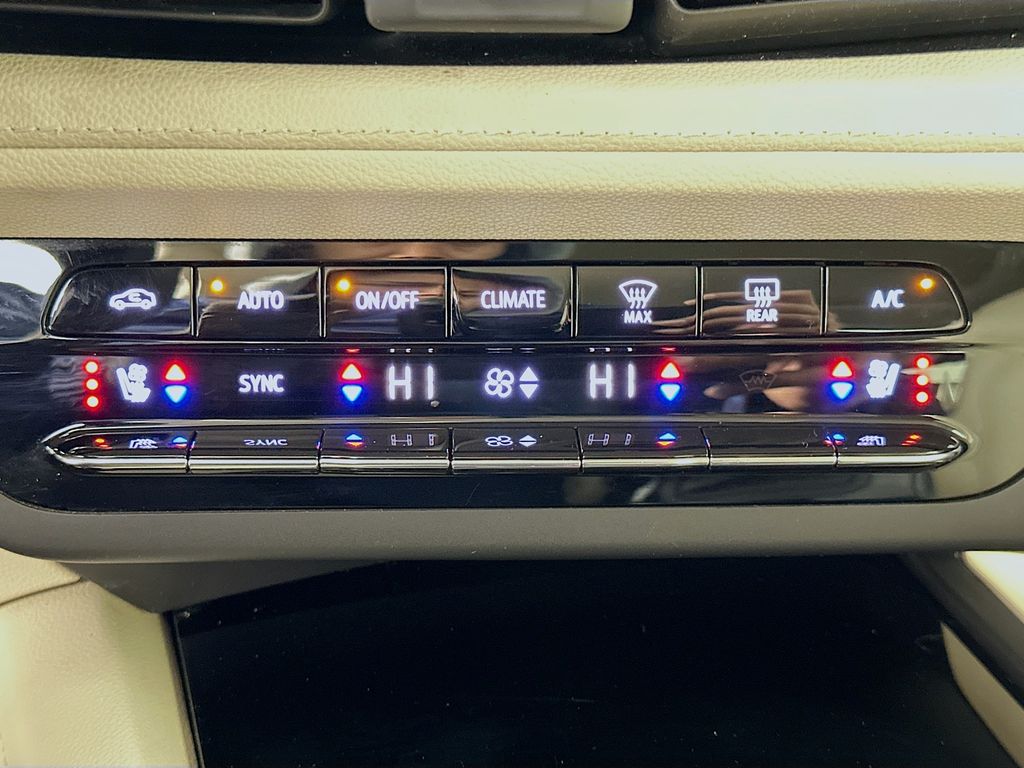 Thumbnail: 2022 Buick Envision - 16