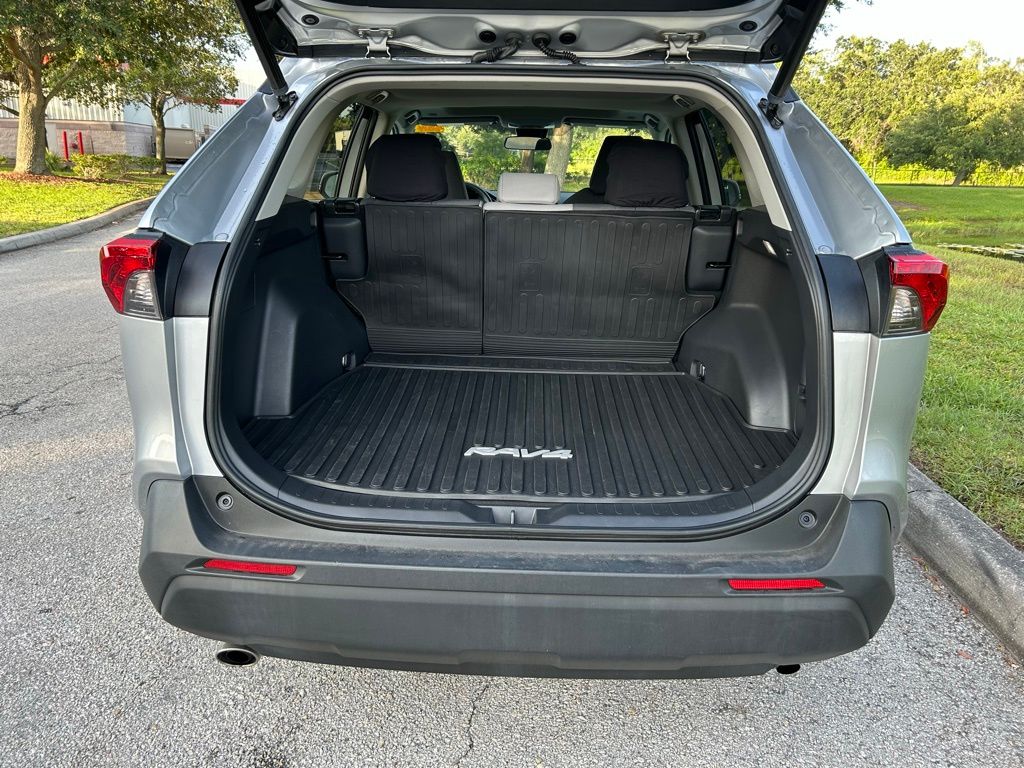 Thumbnail: 2023 Toyota RAV4 - 10