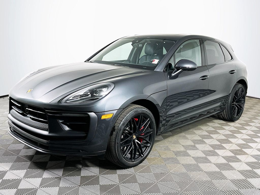 2023 Porsche Macan GTS AWD