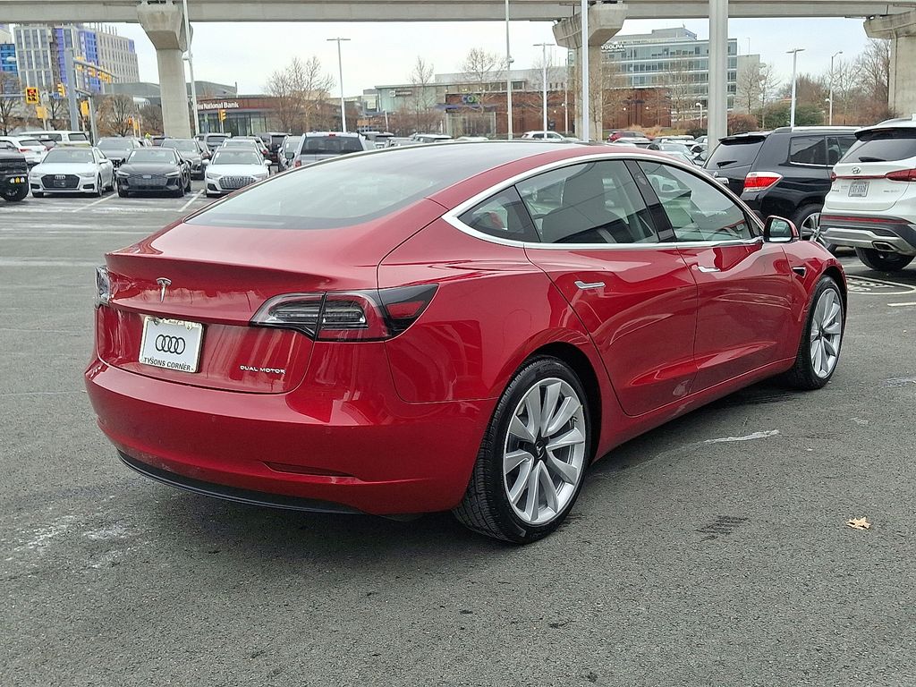 Thumbnail: 2019 Tesla Model 3 - 4