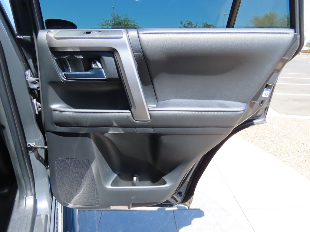2024 Toyota 4Runner Limited 26