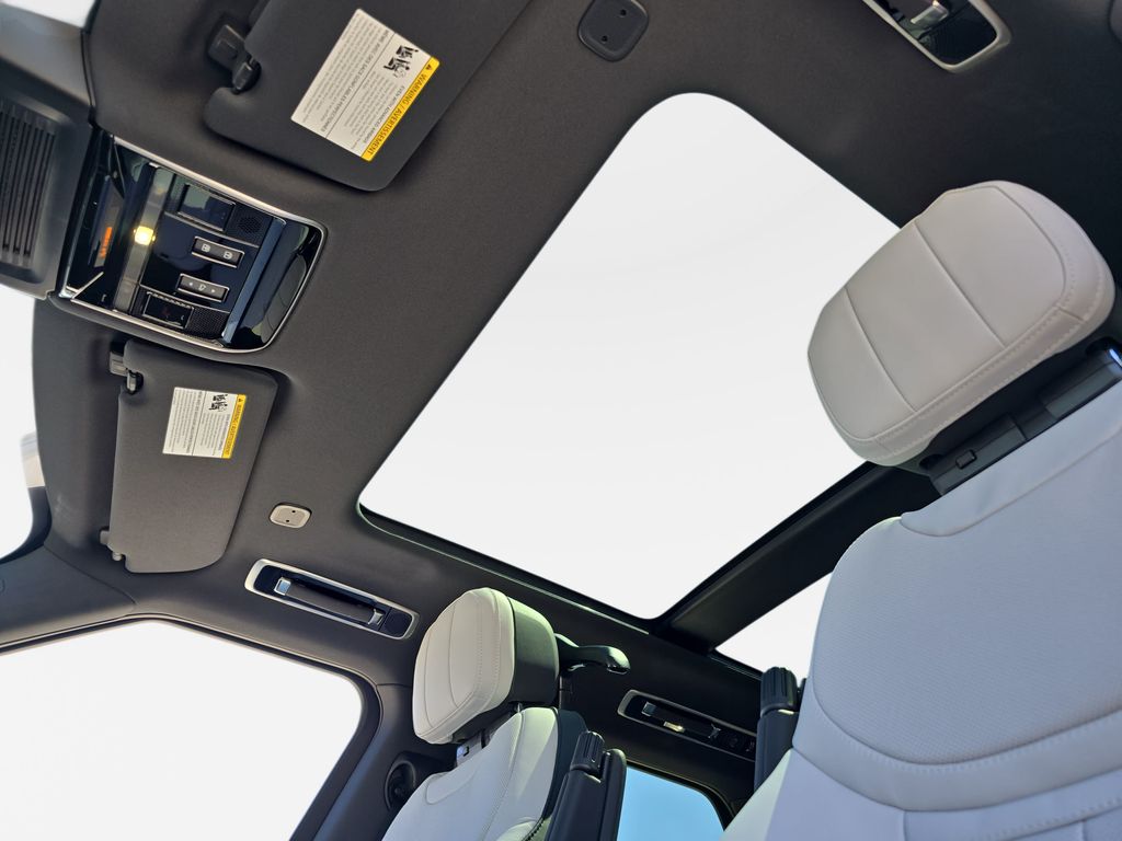 New 2026 Gray Land Rover Dynamic SE image 32