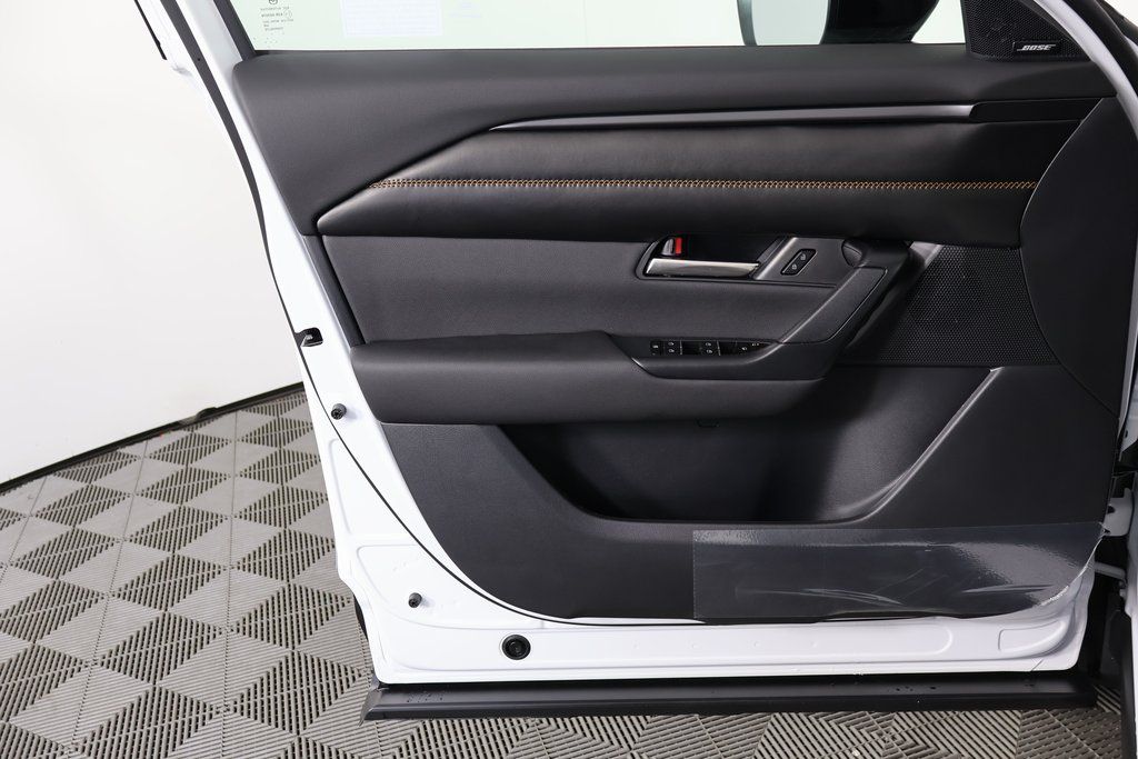 Thumbnail: 2026 Mazda CX-50 - 7