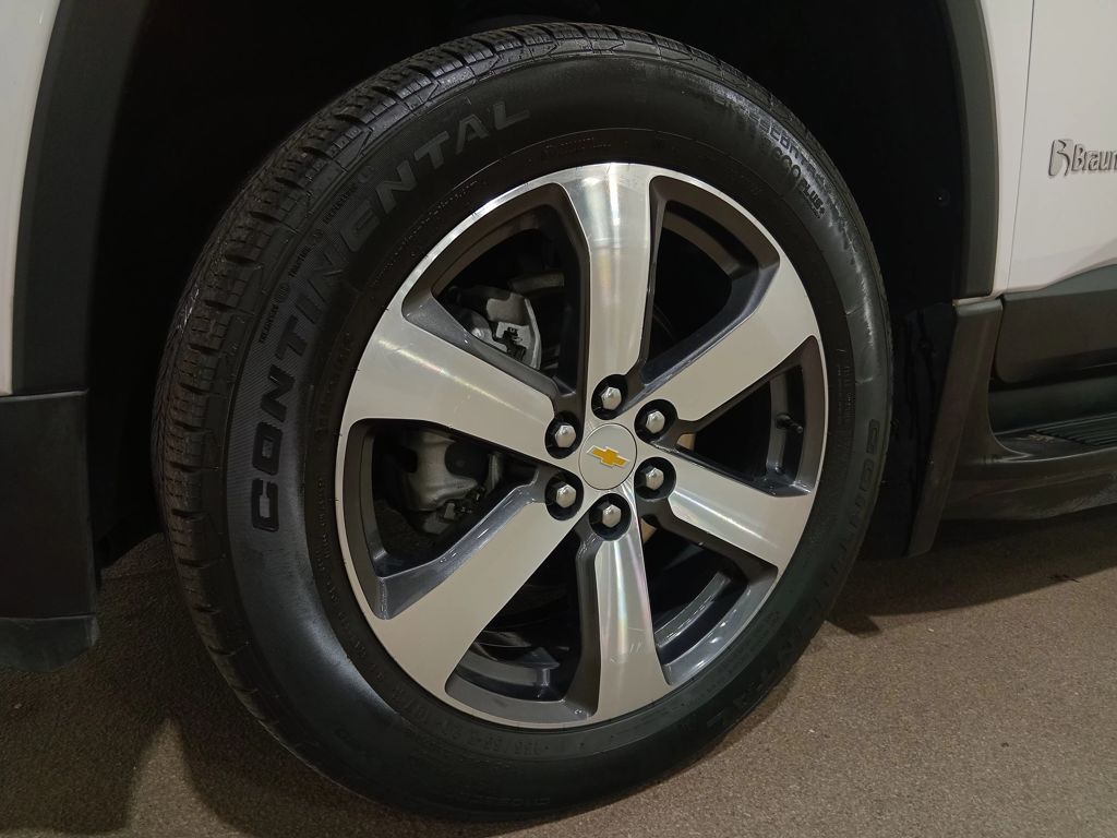 2022 Chevrolet Traverse FWD LT Leather