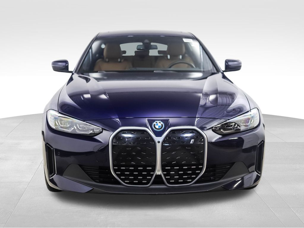 Thumbnail: 2023 BMW i4 - 8