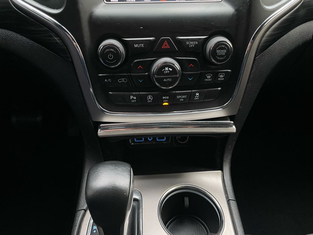 Thumbnail: 2021 Jeep Grand Cherokee - 18