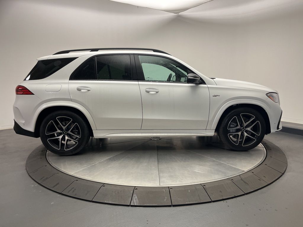 Thumbnail: 2026 Mercedes-Benz GLE - 8