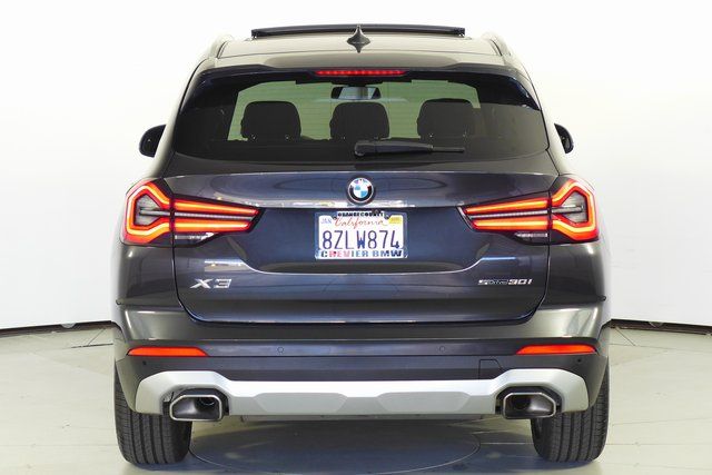 2022 BMW X3 sDrive30i 8