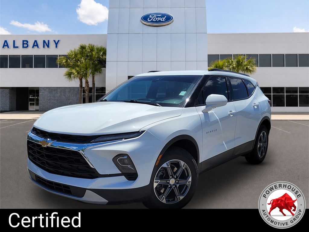 Summit White 2024 Chevrolet Blazer SUV / Crossover Front-Wheel Drive 9-Speed Automatic Overdrive