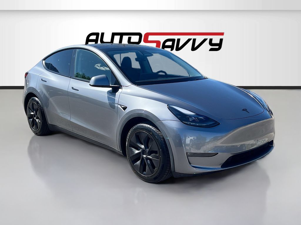 2025 Tesla Model Y