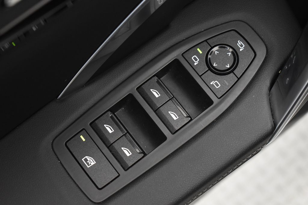 Thumbnail: 2024 BMW X1 - 12