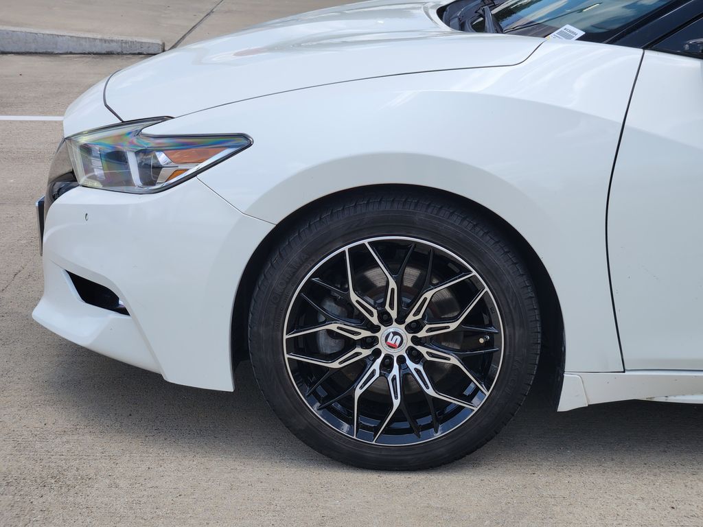 2017 Nissan Maxima 3.5 SL White at DeMontrond Automotive Group