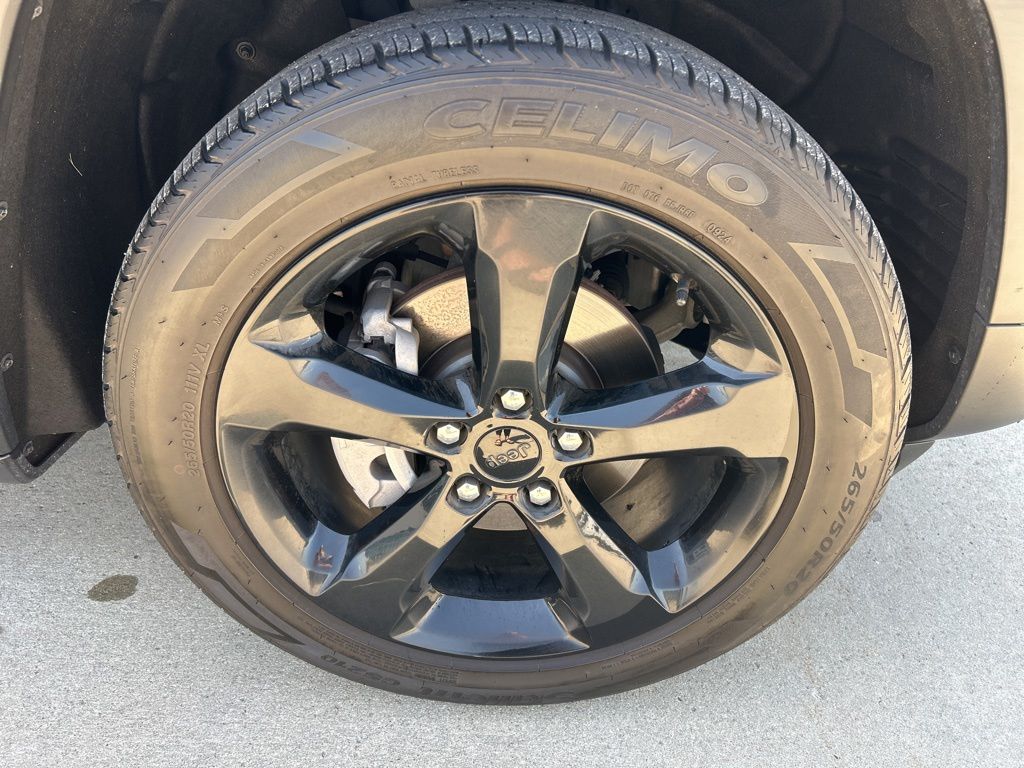 Used 2023 Jeep Grand Cherokee SUV