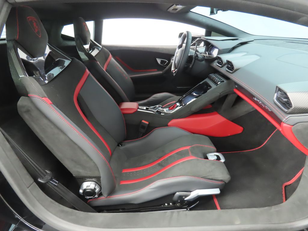 Thumbnail: 2024 Lamborghini Huracan - 20