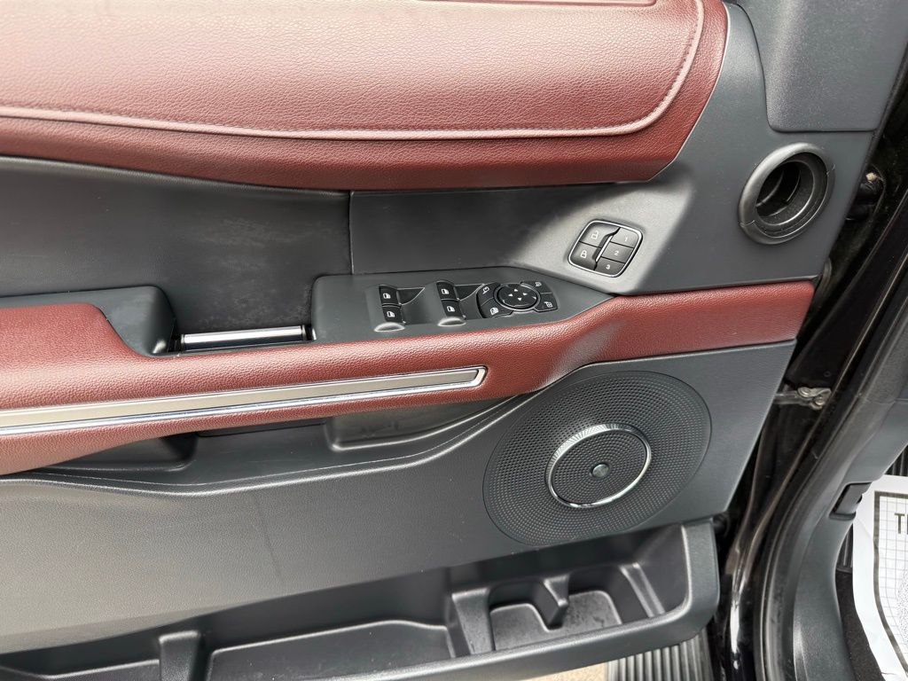 Thumbnail: 2024 Ford Expedition - 11