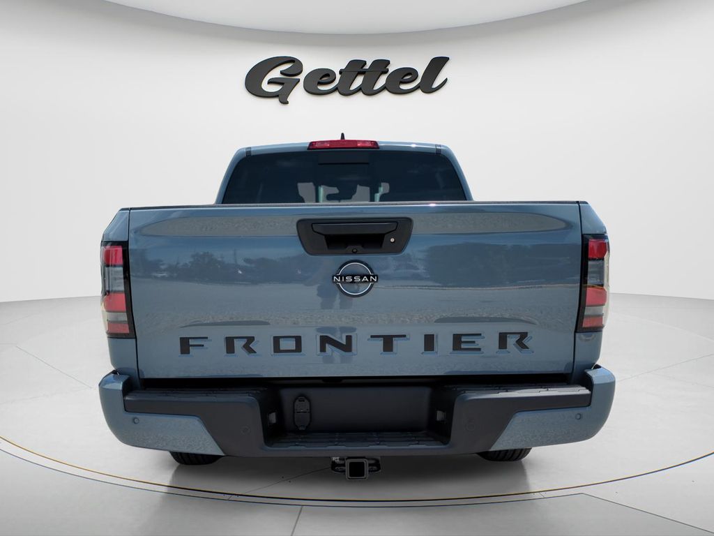 New 2026 Boulder Gray Pearl Nissan Crew Cab SV image 6