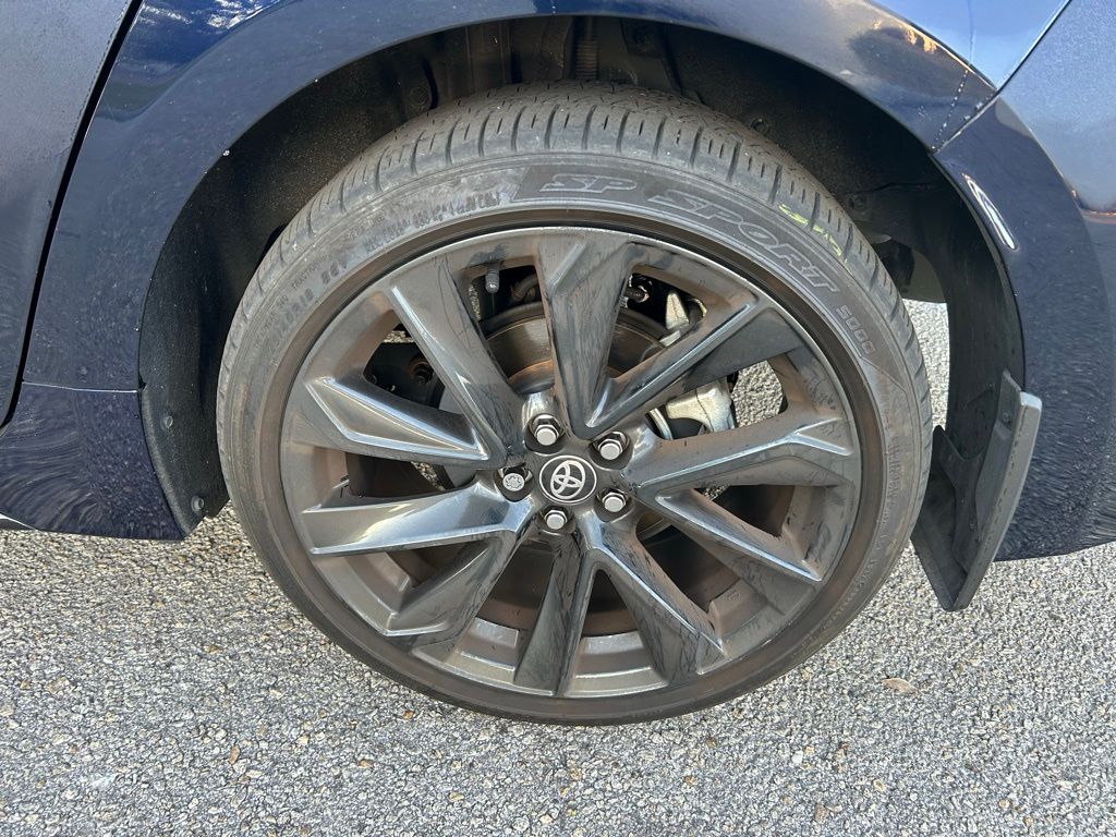 Thumbnail: 2025 Toyota Corolla - 9