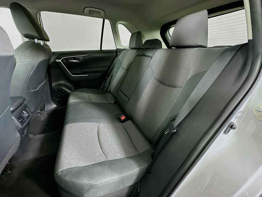 Thumbnail: 2024 Toyota RAV4 - 23