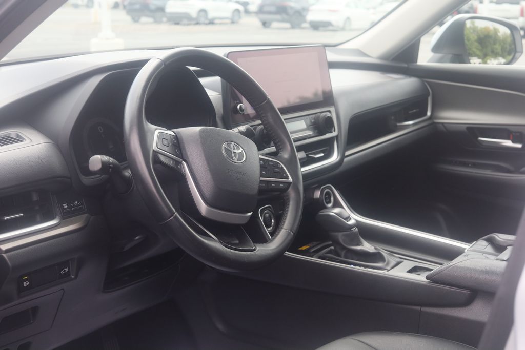 Used 2025 Toyota Grand Highlander SUV