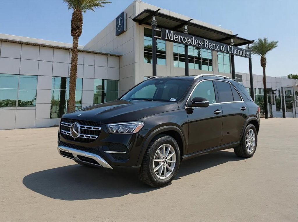 Thumbnail: 2026 Mercedes-Benz GLE - 1