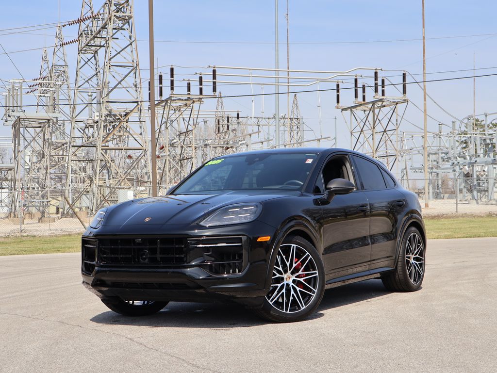 2025 Porsche Cayenne Coupe GTS AWD