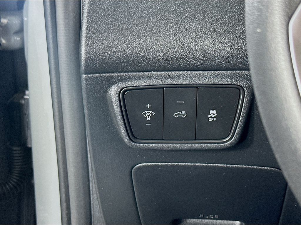 used 2023 Hyundai Santa Cruz car, priced at $25,445