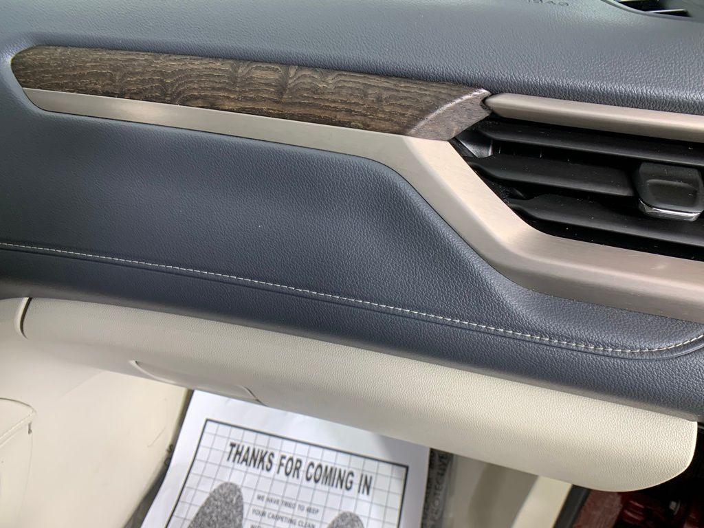 2021 GMC Acadia Denali 36