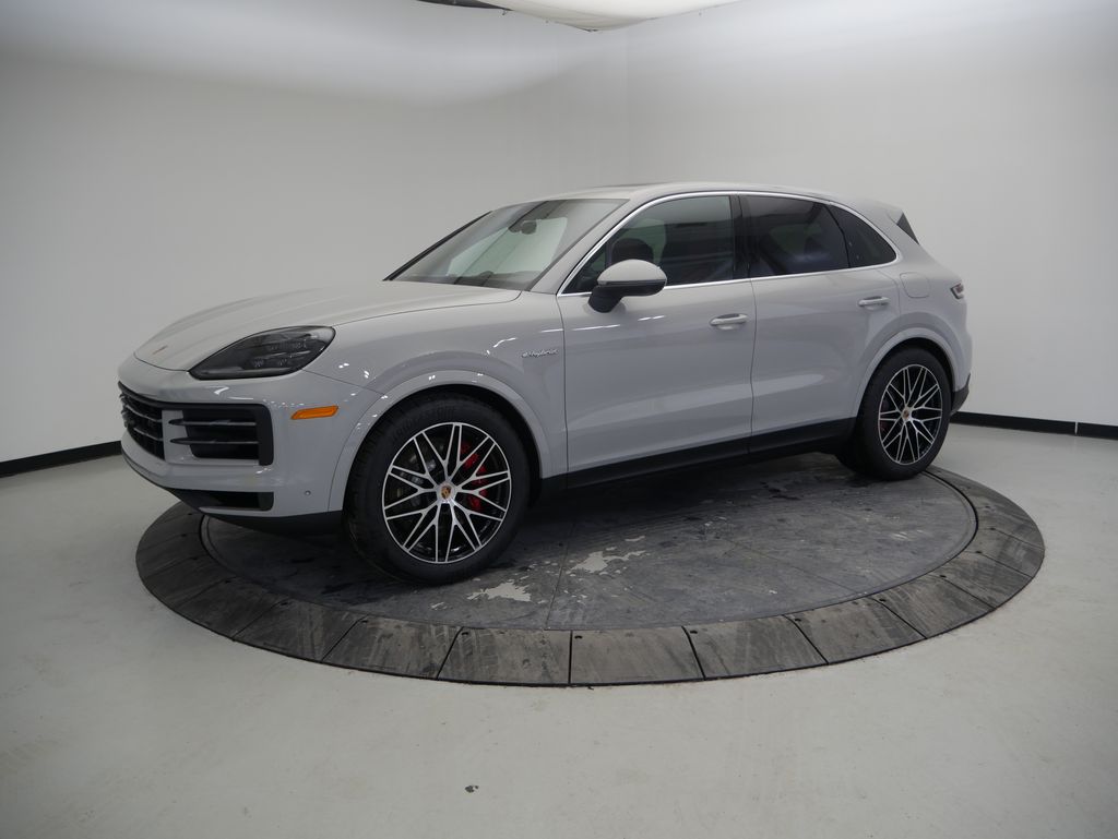 Thumbnail: 2026 Porsche Cayenne - 1