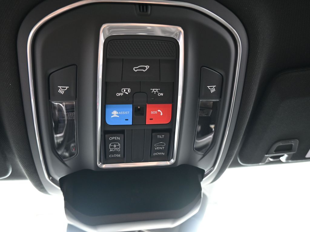 New 2025 Velvet Red Pearlcoat Jeep Altitude X image 24