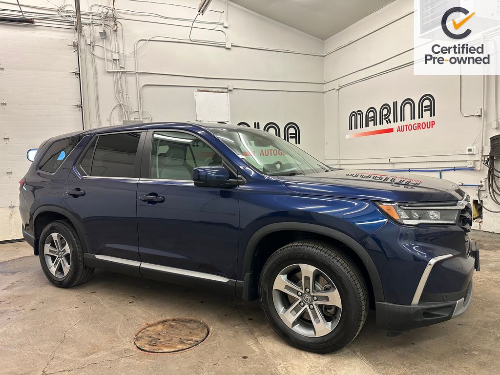 Black (Obsidian Blue Pearl) 2023 Honda Pilot SUV / Crossover All-Wheel Drive Automatic