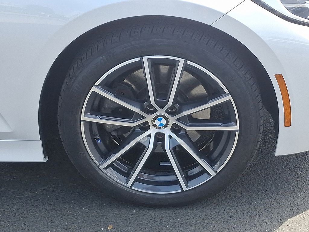 2022 BMW 3 Series 330i xDrive 8