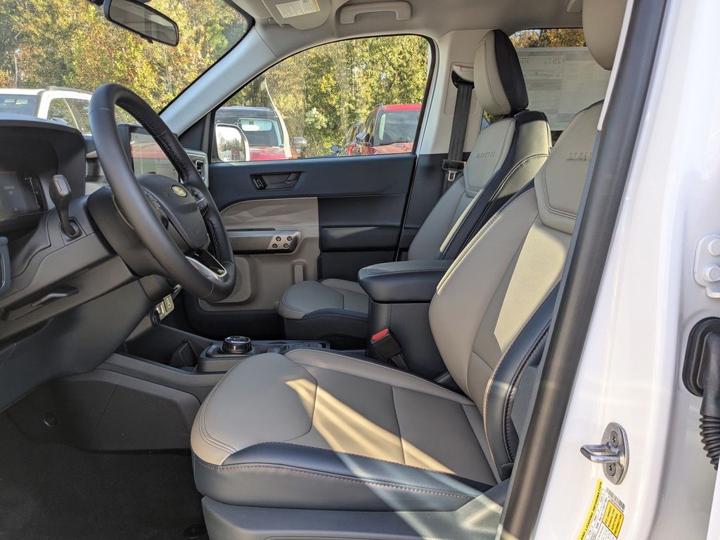 2025 Ford Maverick Lariat