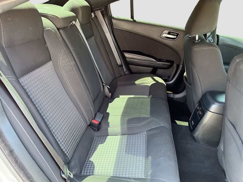Used 2023 Silver Dodge SXT image 27