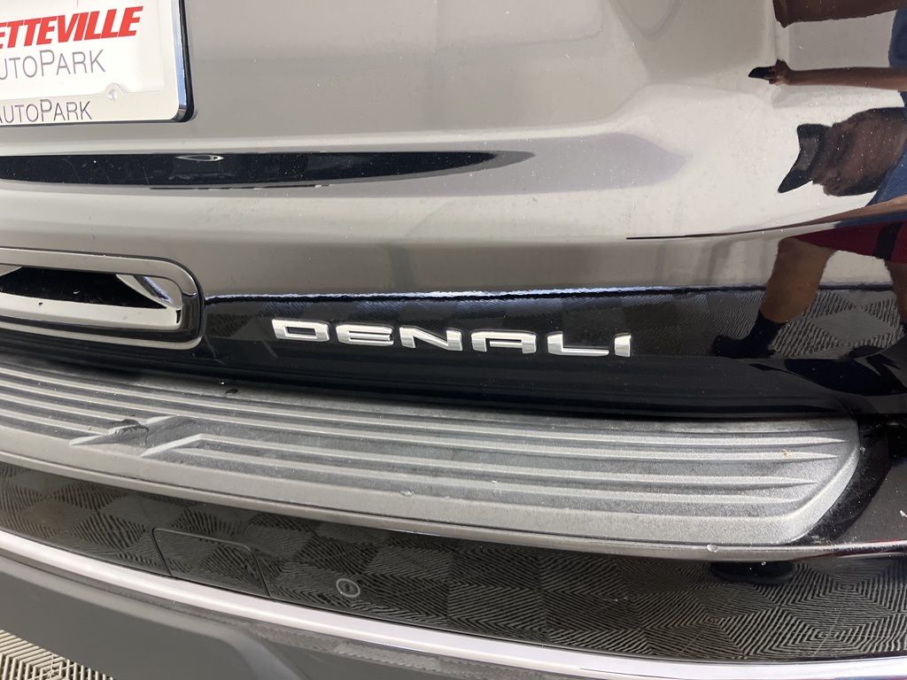 Thumbnail: 2024 GMC Yukon XL - 5