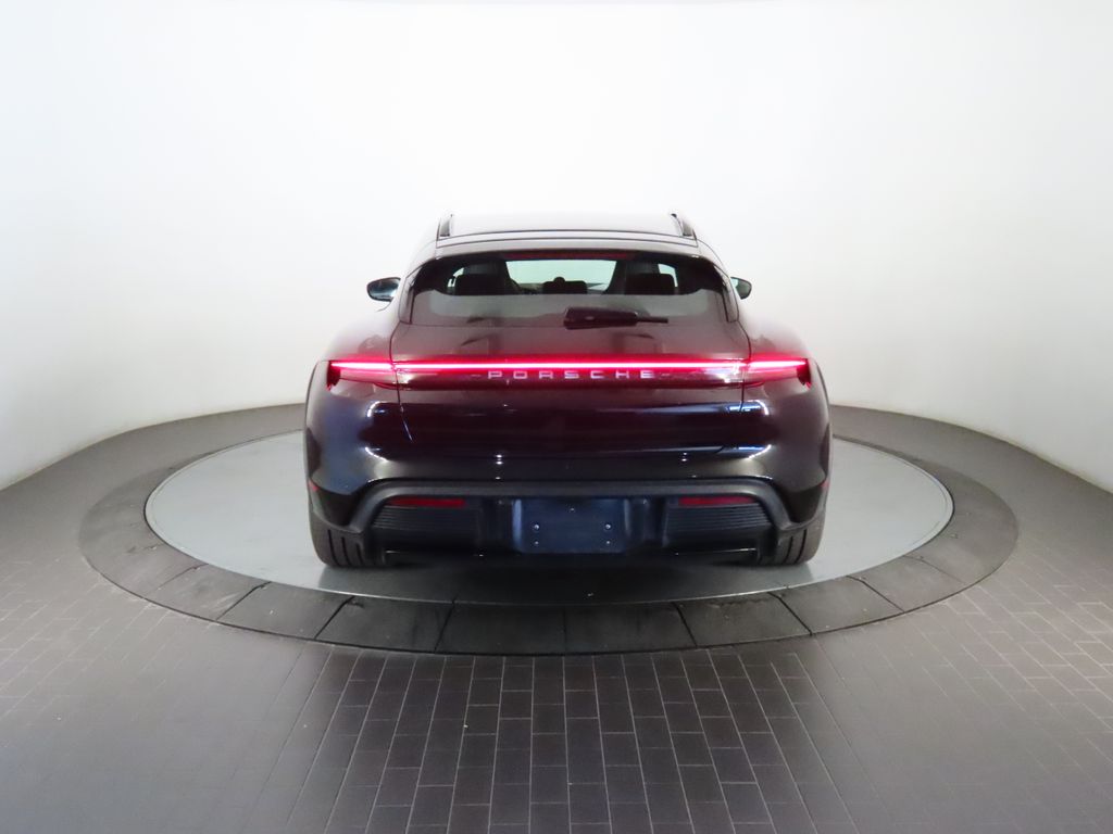 Thumbnail: 2024 Porsche Taycan - 6