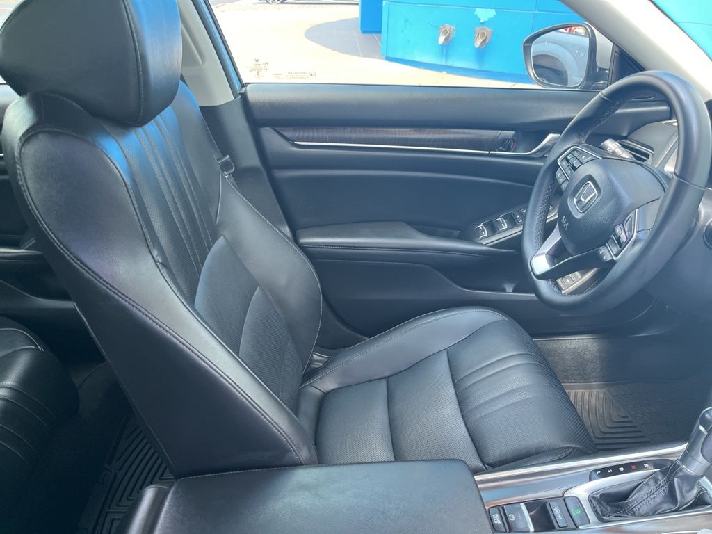 Thumbnail: 2022 Honda Accord - 4