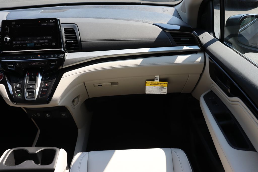 Thumbnail: 2026 Honda Odyssey - 18