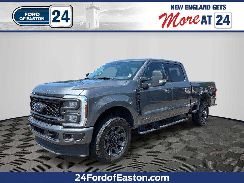 Carbonized Gray Metallic 2024 Ford F-250 Super Duty Pickup Truck Four-Wheel Drive Automatic