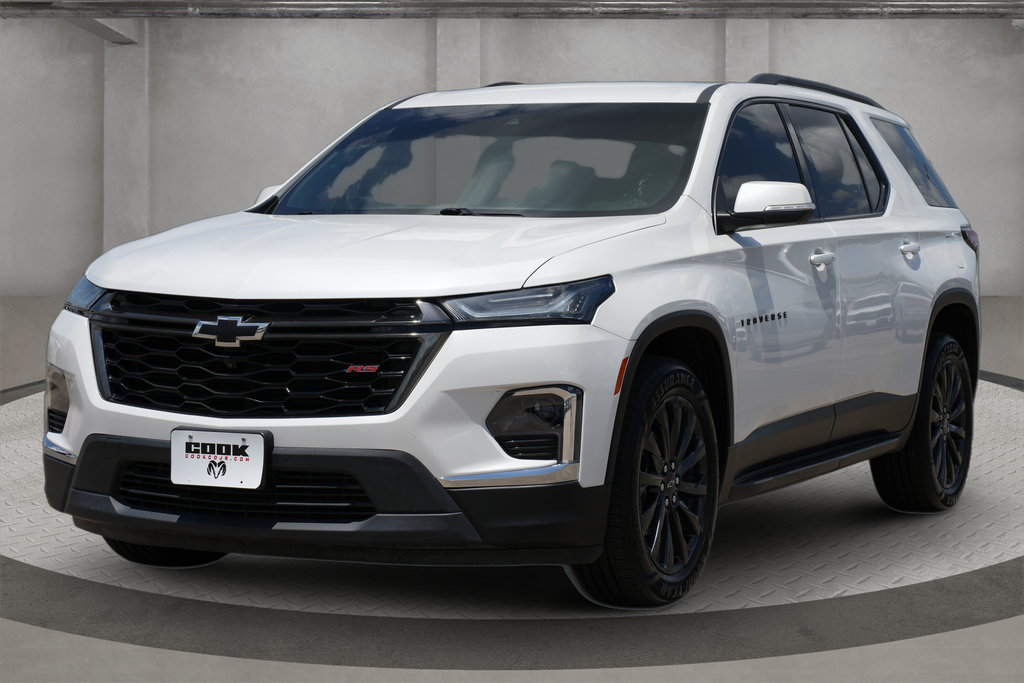 2022 Chevrolet Traverse RS Beige at Texan Dodge Chrysler Jeep Ram