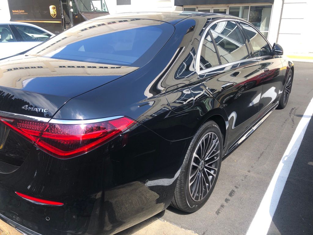 Thumbnail: 2021 Mercedes-Benz S-Class - 4