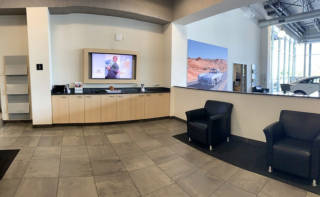 Thumbnail: 2023 Mercedes-Benz GLE - 8