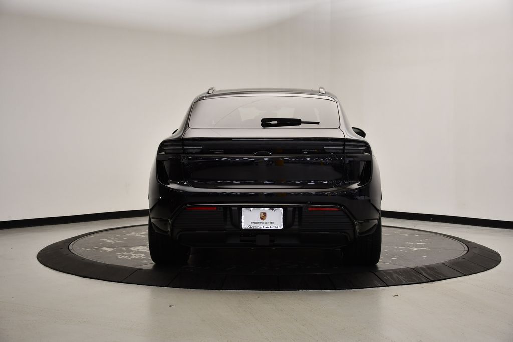 Thumbnail: 2025 Porsche Macan - 6