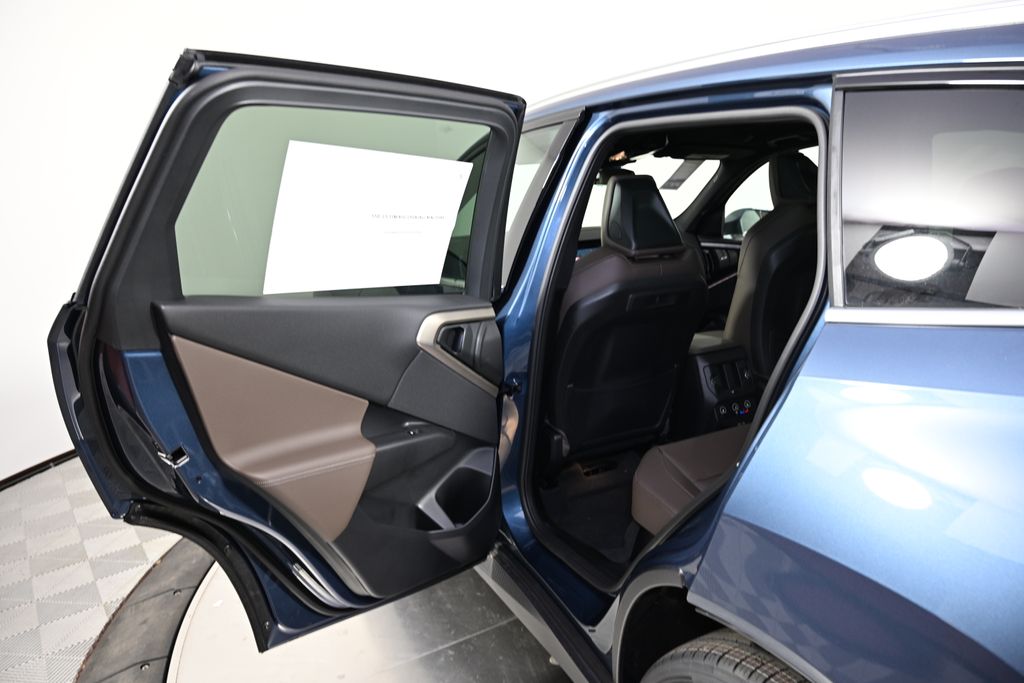 Thumbnail: 2025 BMW X3 - 23