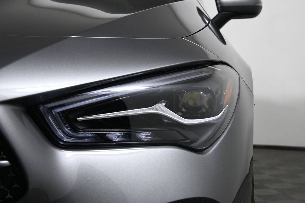 Thumbnail: 2025 Mercedes-Benz CLA - 10