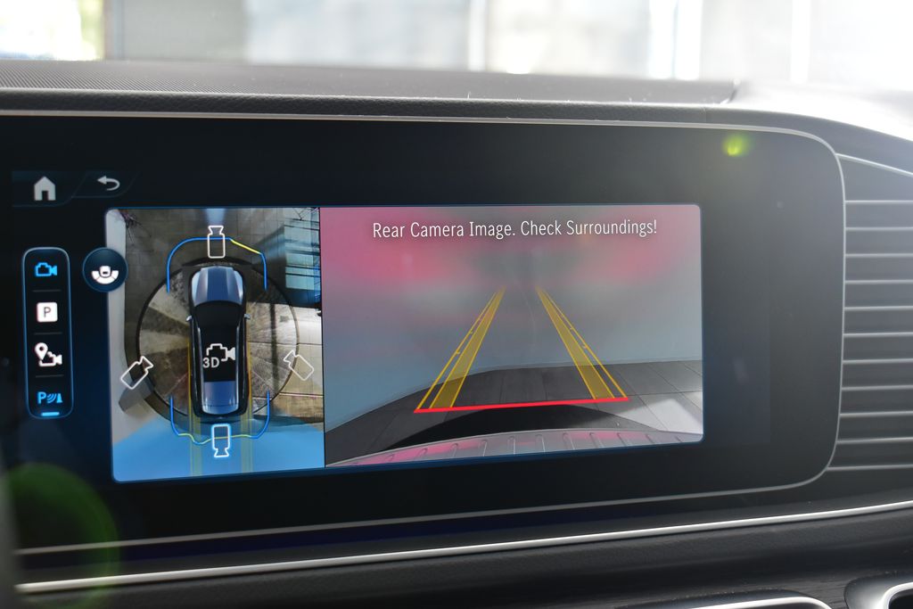 Thumbnail: 2025 Mercedes-Benz GLS - 20