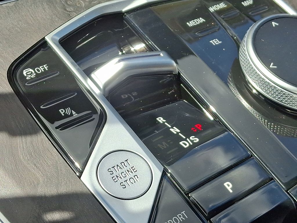 Thumbnail: 2026 BMW X5 - 7