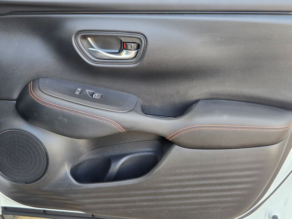 Used 2025 Honda HR-V SUV