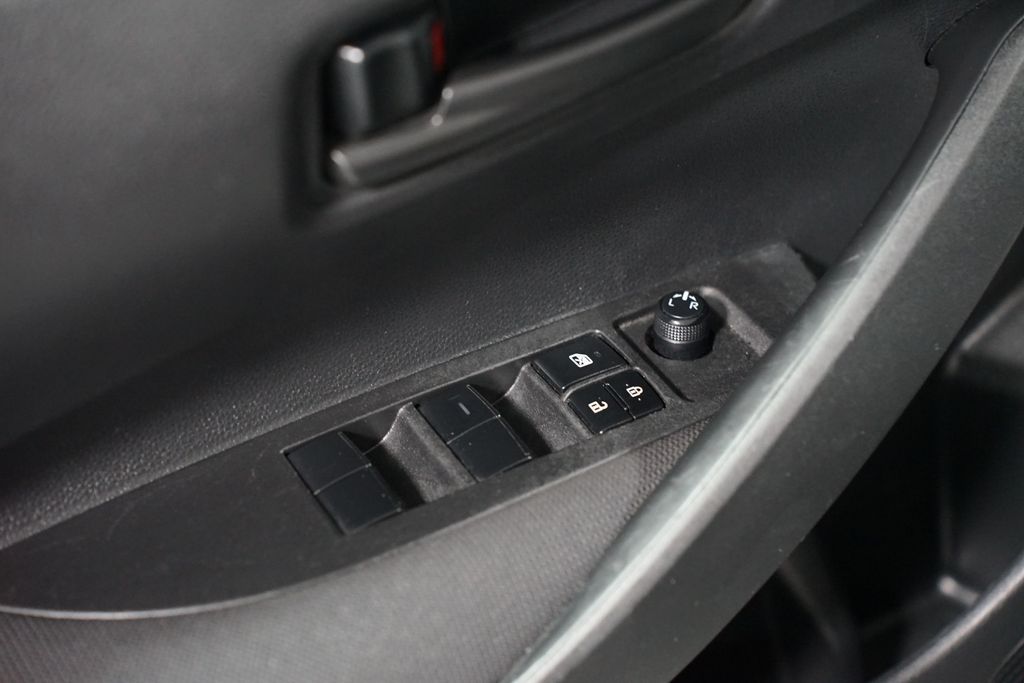 Thumbnail: 2023 Toyota Corolla - 28