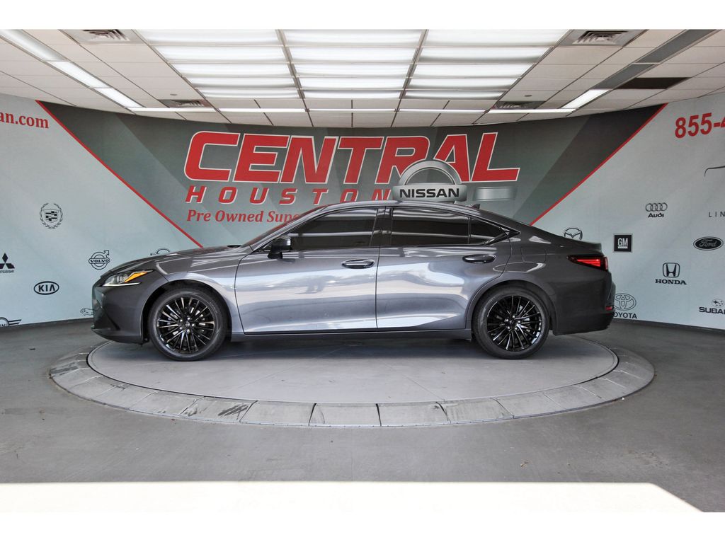 2022 Lexus ES 350 Gray at Bayshore Chrysler Jeep Dodge Ram