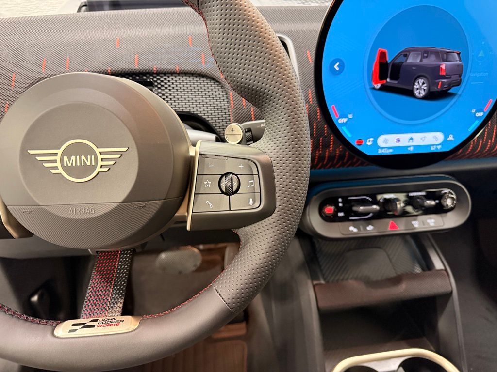 Thumbnail: 2027 MINI Cooper Countryman - 14